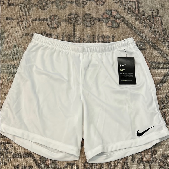 Nike Pants - NWT Nike Women’s League Knit Short in White